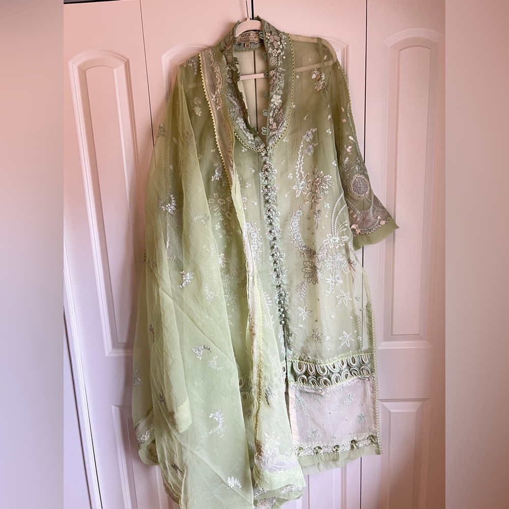 Pakistani designer Sage Green Sheer Embroidered 4-Piece Suit Size M